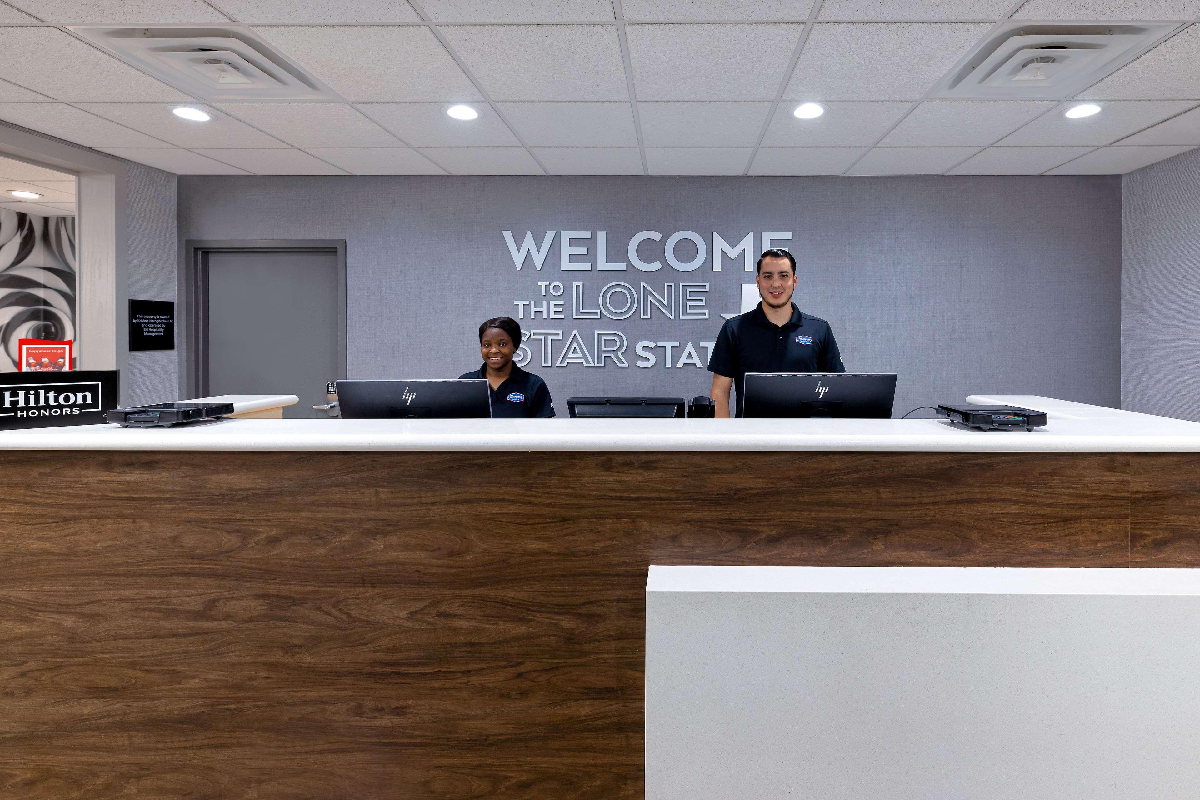 Hampton Inn & Suites Nacogdoches Εξωτερικό φωτογραφία