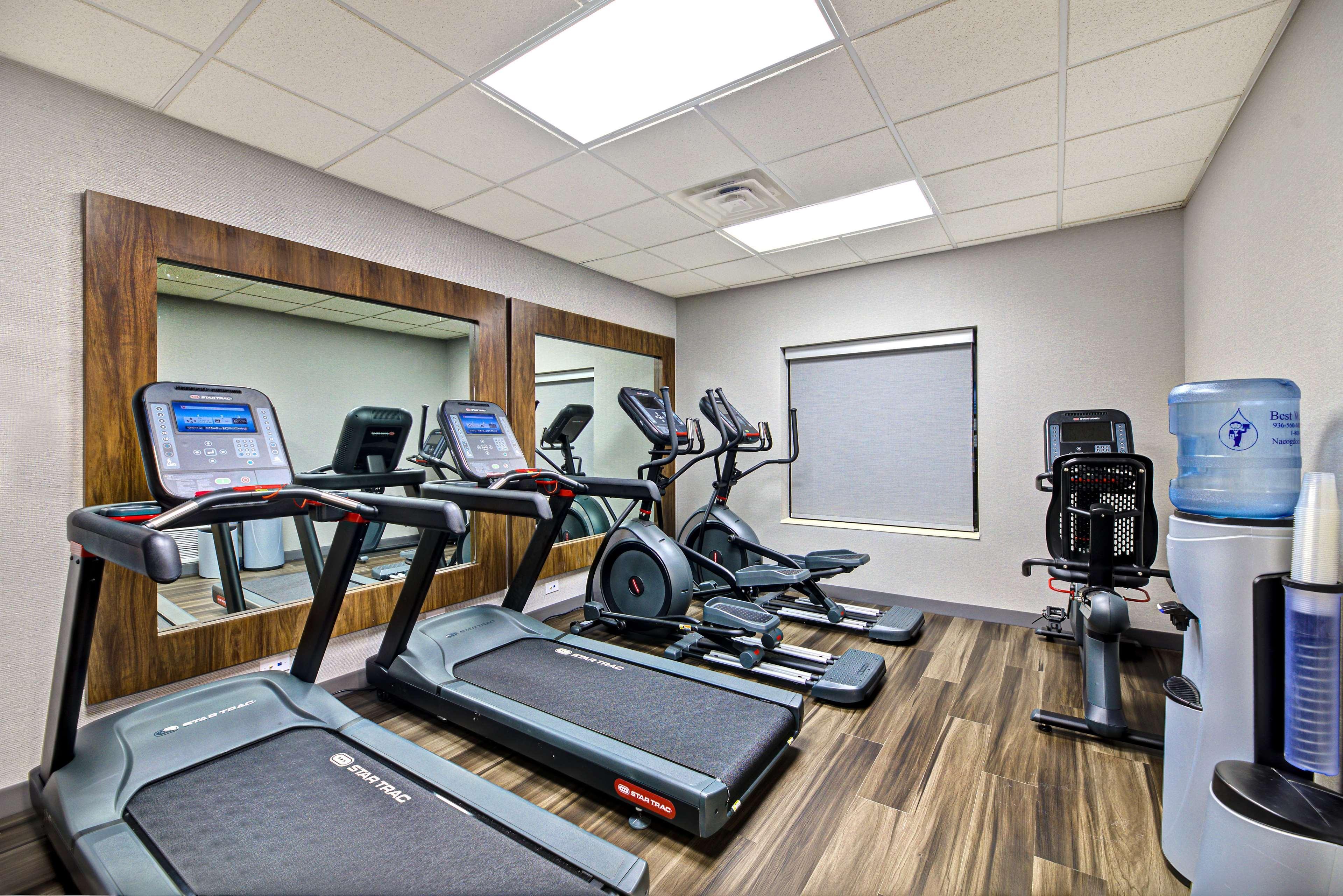 Hampton Inn & Suites Nacogdoches Εξωτερικό φωτογραφία