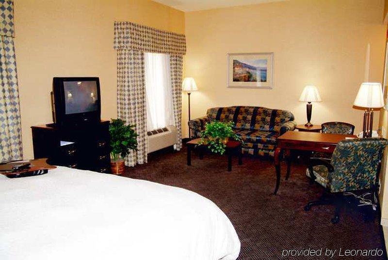 Hampton Inn & Suites Nacogdoches Δωμάτιο φωτογραφία